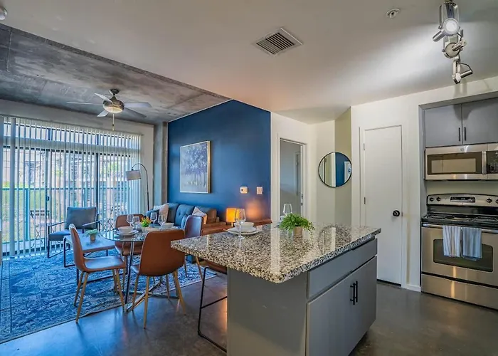 Apartamento Chic Downtown 2-bedroom Pool Gym Parking