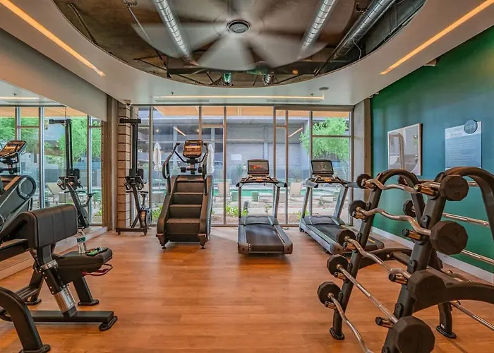 Apartamento Chic Downtown 2-bedroom Pool Gym Parking *