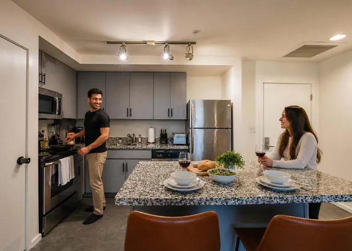 Apartamento Chic Downtown 2-bedroom Pool Gym Parking Phoenix